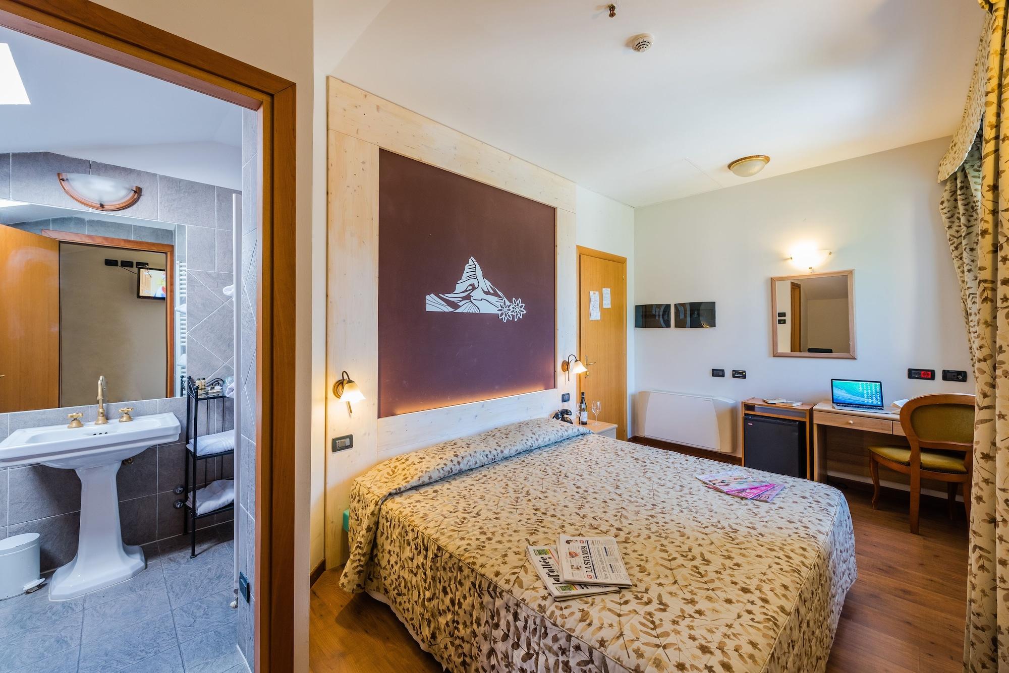 Hotel Au Soleil Saint-Vincent Bagian luar foto
