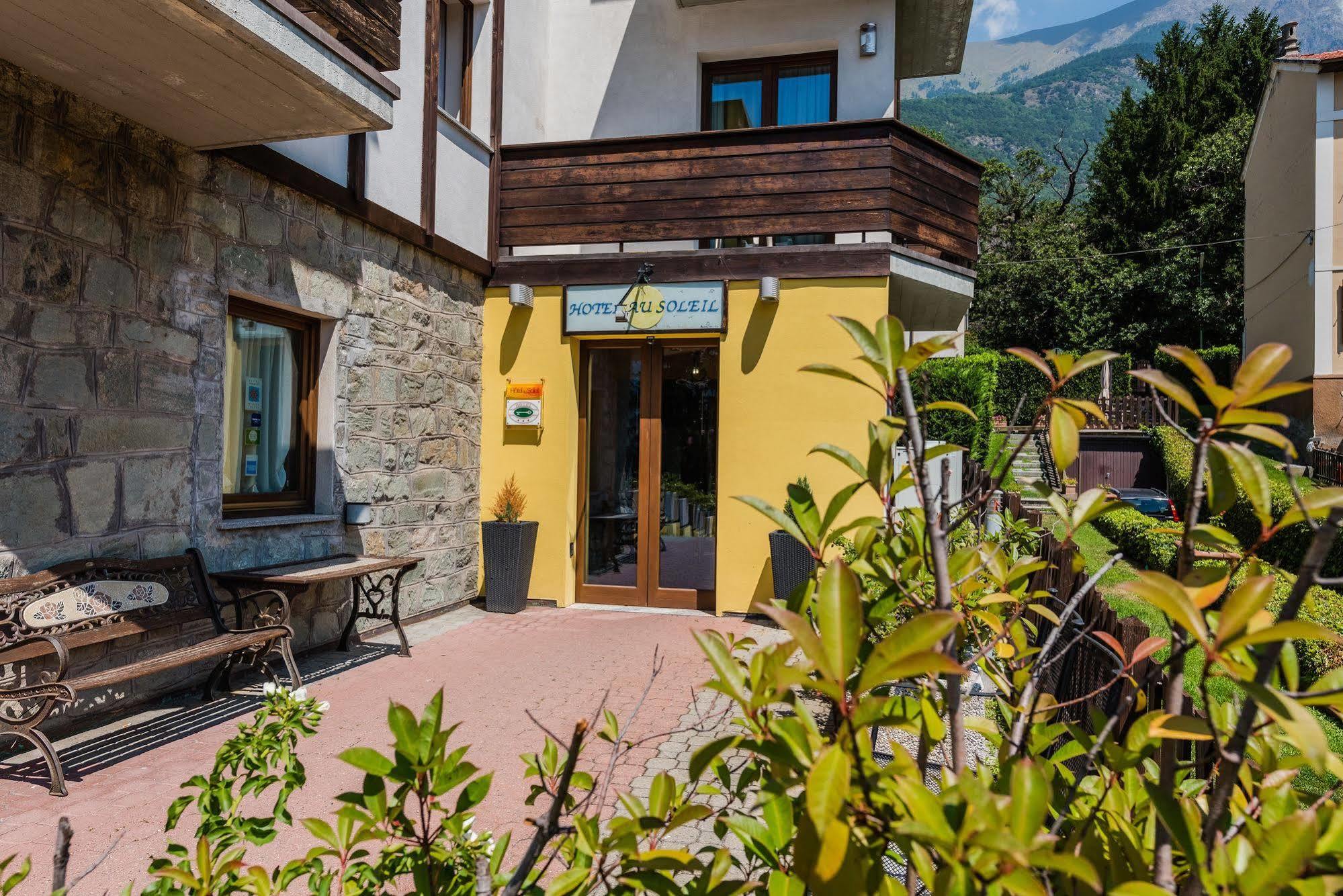 Hotel Au Soleil Saint-Vincent Bagian luar foto